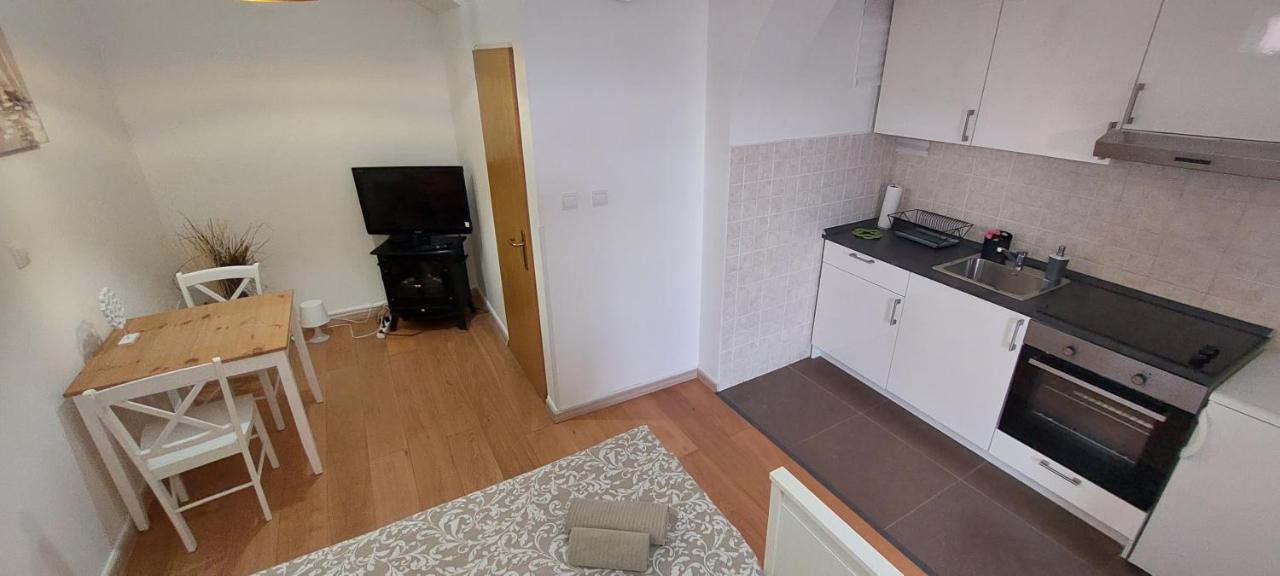 Studio Allure 1 Kornic Luaran gambar